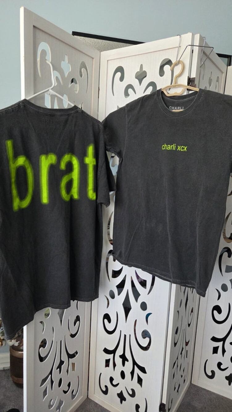 Charli XCX Brat Graphic Tee Small Black Acid Wash Pop Music Shirt Y2K